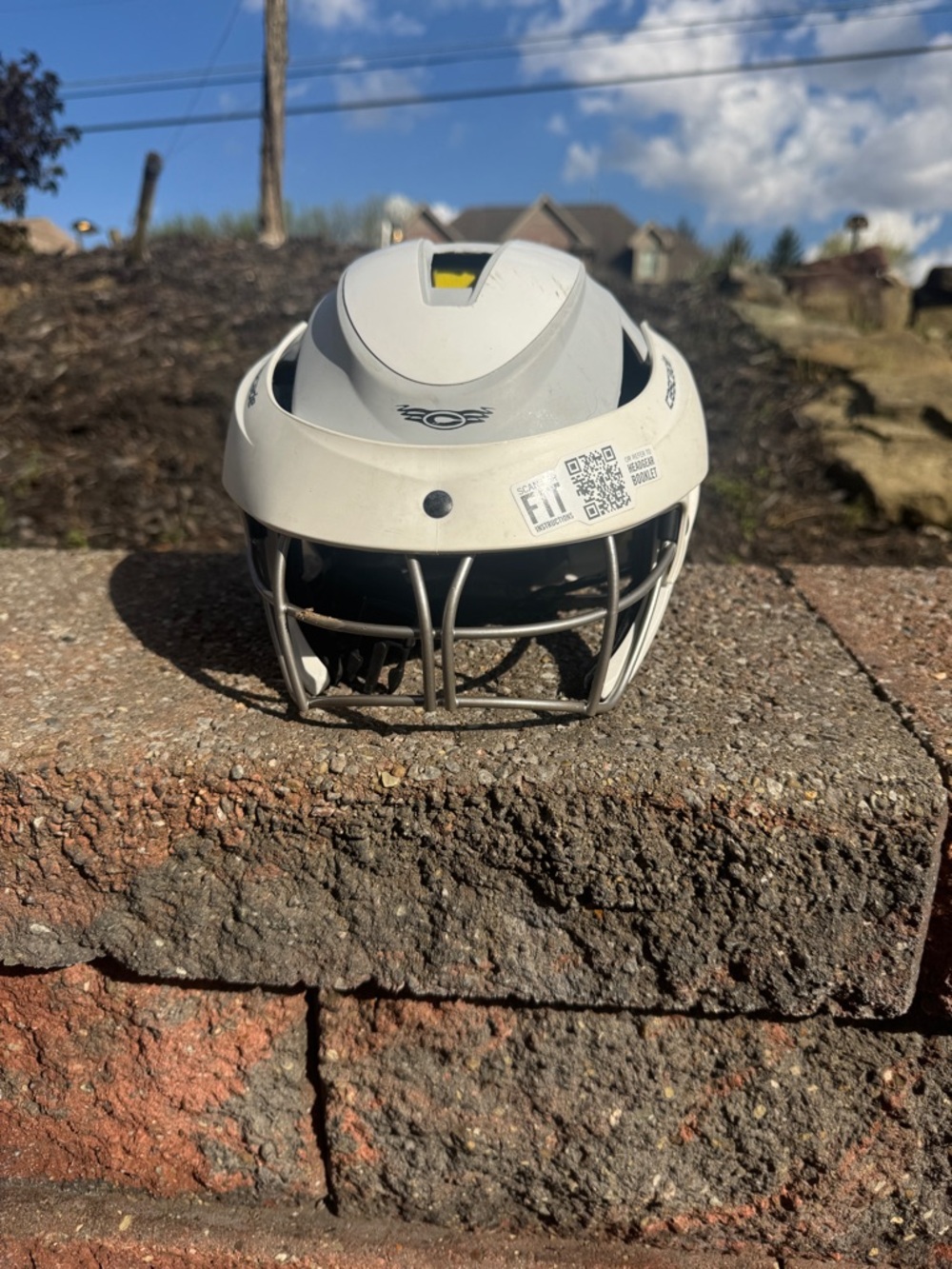 White womens lacrosse Helmet with Silver Cage